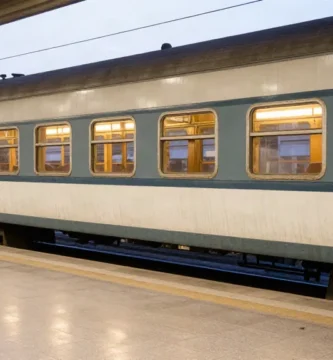 El tren nocturno a París que dejó de salir de Chamartín: qué queda hoy desde España